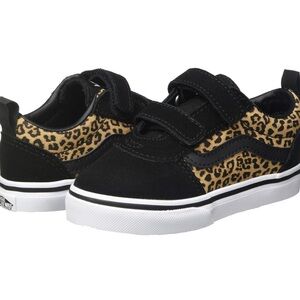 New with tags Vans animal print